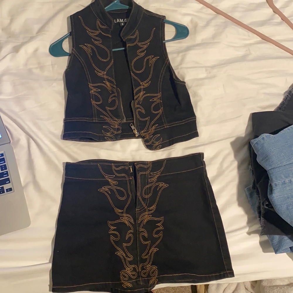 COPY - I am Gia set!